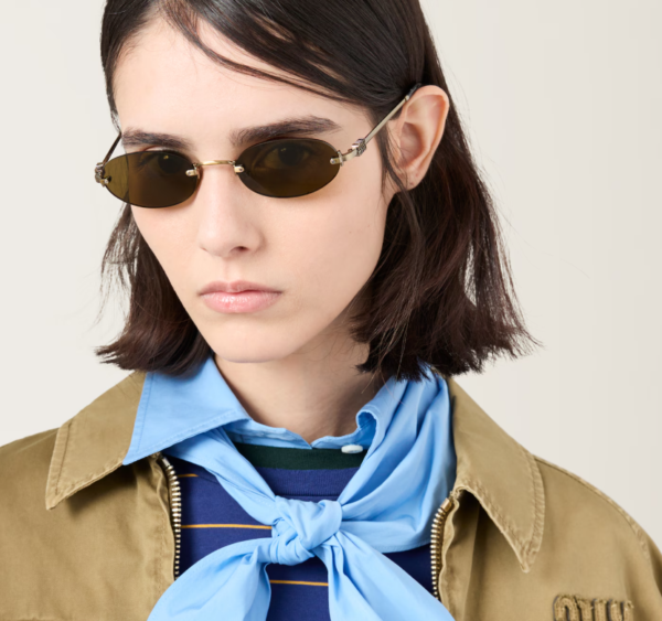 Miu Miu Logo sunglasses - Image 3