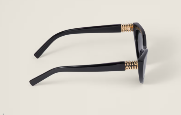 Miu Miu Logo sunglasses - Image 4